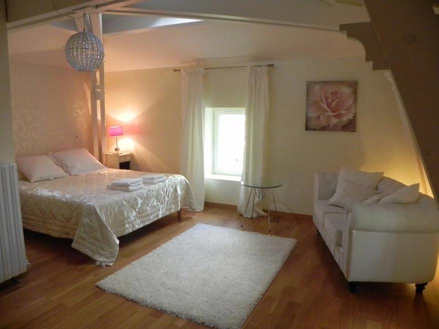 Domaine De Puycarpin Hotel Belves-de-Castillon Ruang foto